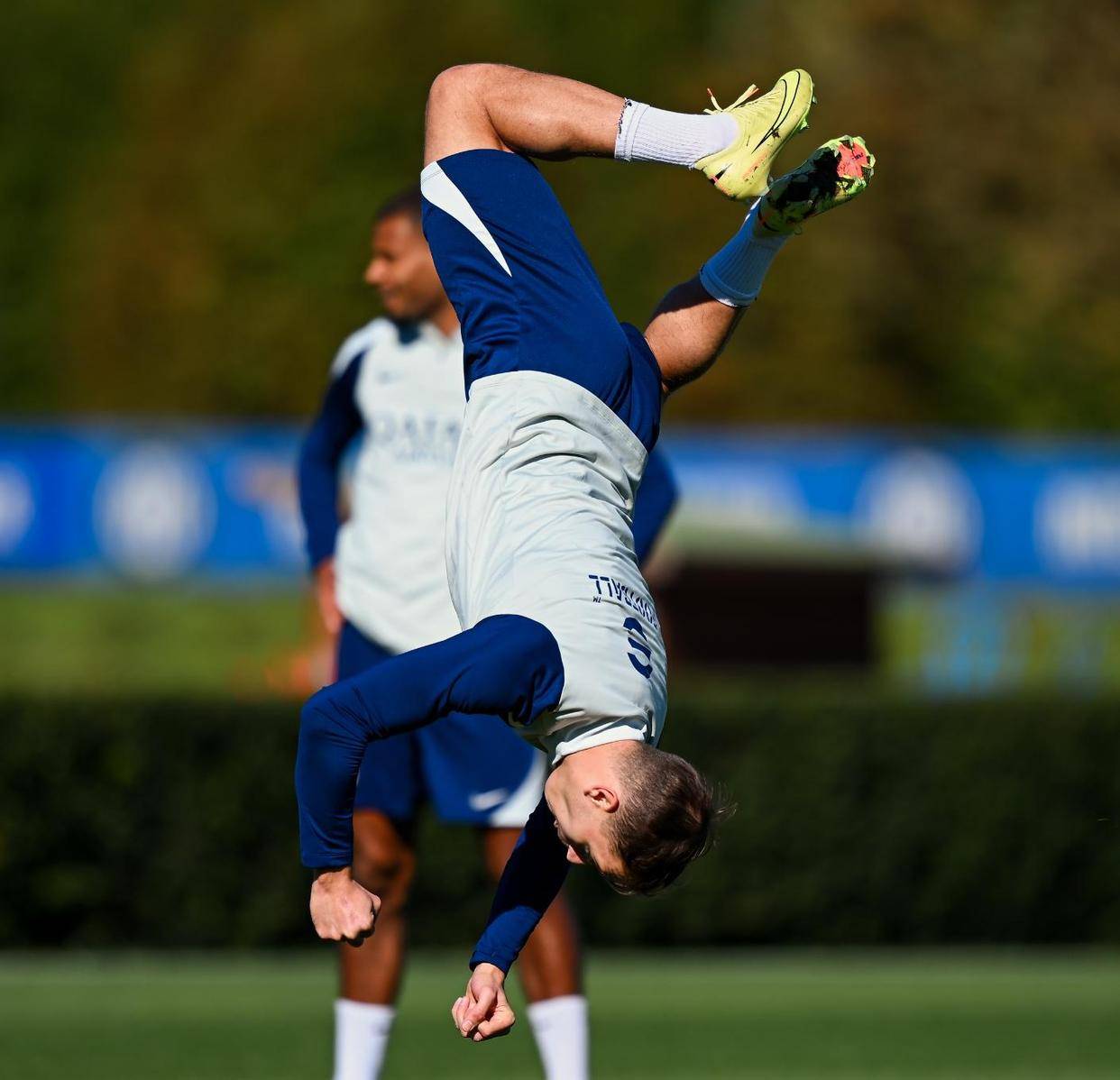 อินเตอร์ยังคงสงบเกี่ยวกับคอนเต้! เนรัซซูรี่ไม่จำเป็นต้องโหยหาผู้ฝึกสอนที่ใช้จ่ายเงินอย่างฟุ่มเฟือย_แมตช์_ซิวโก_ผู้เล่น