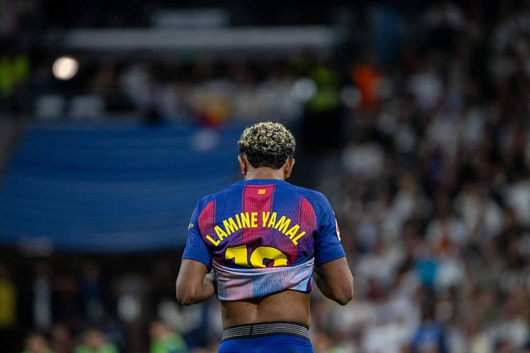 ยามาล 'เดือนตุลาคมที่หายนะ': น่ากลัวกว่าการบาดเจ็บ การสูญเสียทิศทาง เมสซี่, บาร์เซโลนา, ปูโยล