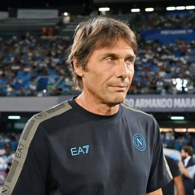 เซเรีย อา - เลชเช่ พบ นาโปลี: ผลงานต่ำกว่ามาตรฐานในแชมเปียนส์ลีกทำให้คอนเต้เลียนแบบสโมสรไชนีส ซูเปอร์ลีก โดยให้ความสำคัญกับการแข่งขันลีกในประเทศ _1_เอเอฟซี แชมเปียนส์ลีก_อินเตอร์ มิลาน