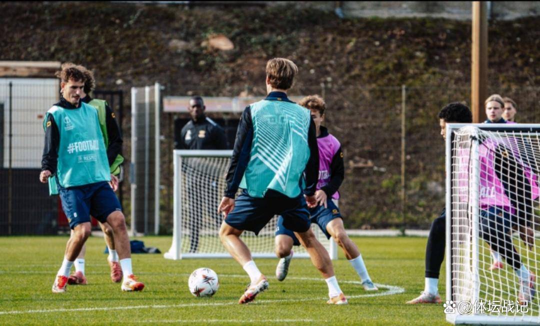 หลังจากโรม่าแพ้ 1-2 วิลล่าแพ้ 1-2 และน็อตติงแฮม ฟอเรสต์ชนะปอร์โต้ 2-0 อันดับยูโรปาลีกได้รับการยืนยันแล้ว! _การแข่งขัน_ _เหย้า_ _วิคตอเรีย พิลเซ่น_