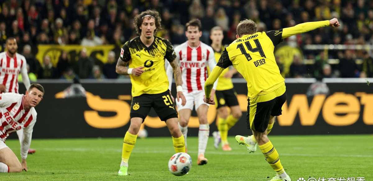 โบรุสเซีย ดอร์ทมุนด์ ใช้นโยบายหมุนเวียนผู้เล่นอย่างเหมาะสม ขณะที่ฮอฟเฟ่นไฮม์เผชิญความท้าทายสูงสุดในศึกฟุตบอลถ้วย _ฤดูกาล_ _ยูฟ่า แชมเปียนส์ลีก_ _ไอน์ทรัค แฟรงค์เฟิร์ต_