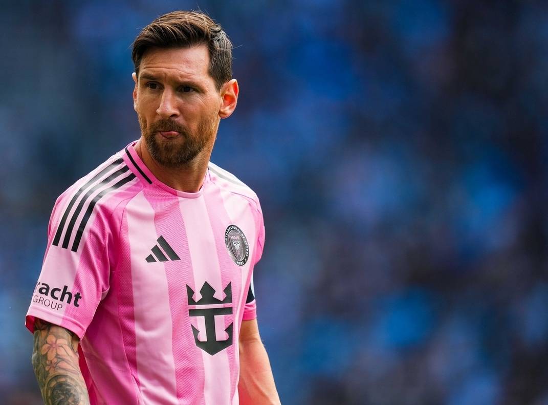 เมสซี่: ครอบครัวคือสิ่งสำคัญที่สุดสำหรับผม! ผมได้รับพลังบวกจากทุกที่ที่ผมไปเพื่อเติบโตต่อไป! _ชีวิต_ _ความรู้สึกรับผิดชอบ_ _โลก_