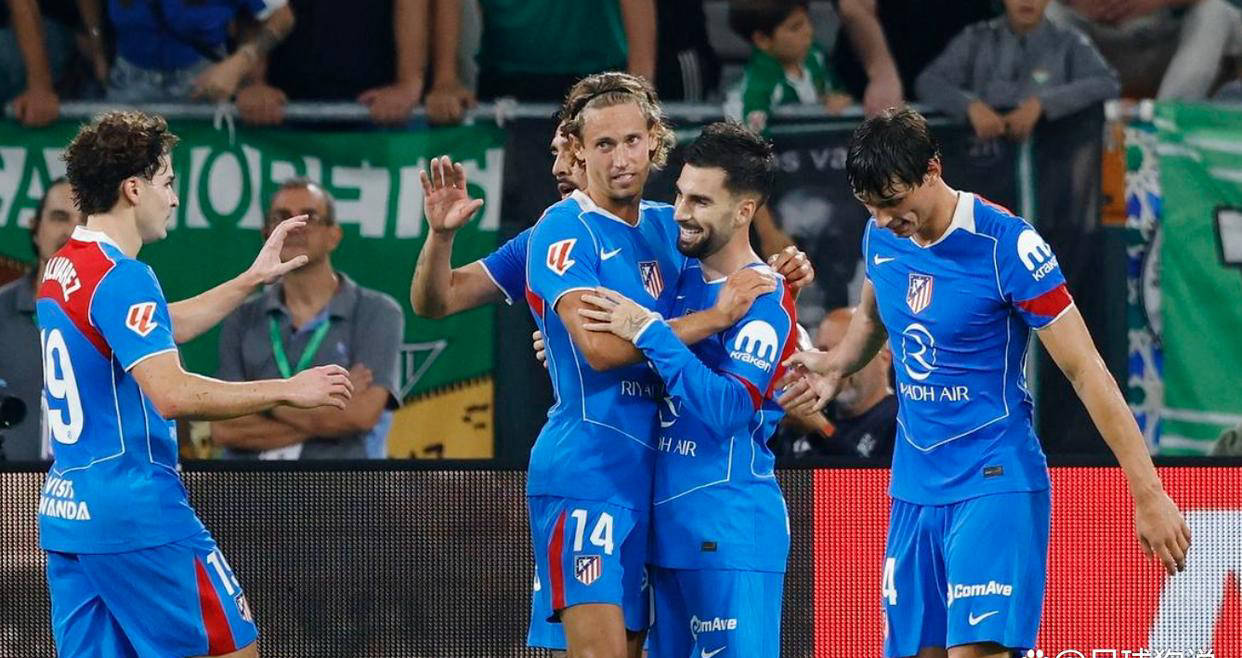 แอตเลติโก มาดริด เอาชนะ เรอัล เบติส ได้อย่างสบายๆ โดย อัลบาเรซ ทำแอสซิสต์เพื่อขึ้นนำตารางคะแนนลาลีกา