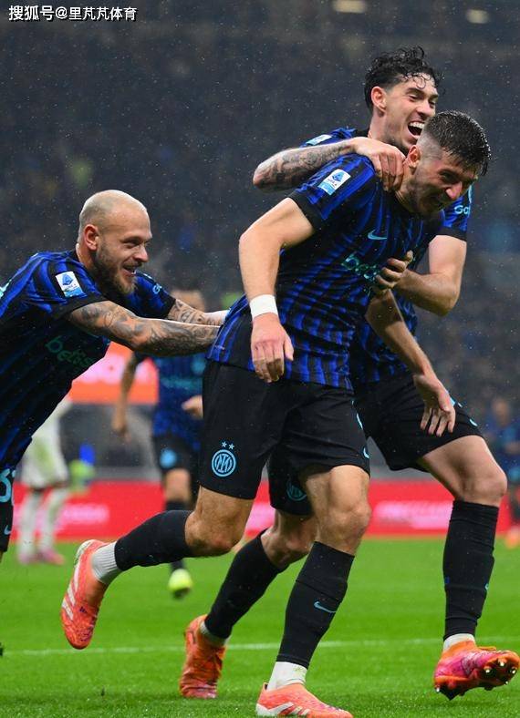 อินเตอร์ มิลาน ถล่ม ฟิออเรนติน่า 3-0! เคียร์ ยุติการไร้ประตูด้วยลูกยิงสุดแรง, นักเตะใหม่สร้างผลงานทันที – ซิฟโควิช มีพรสวรรค์แน่นอน การแข่งขัน: ซูเคอร์