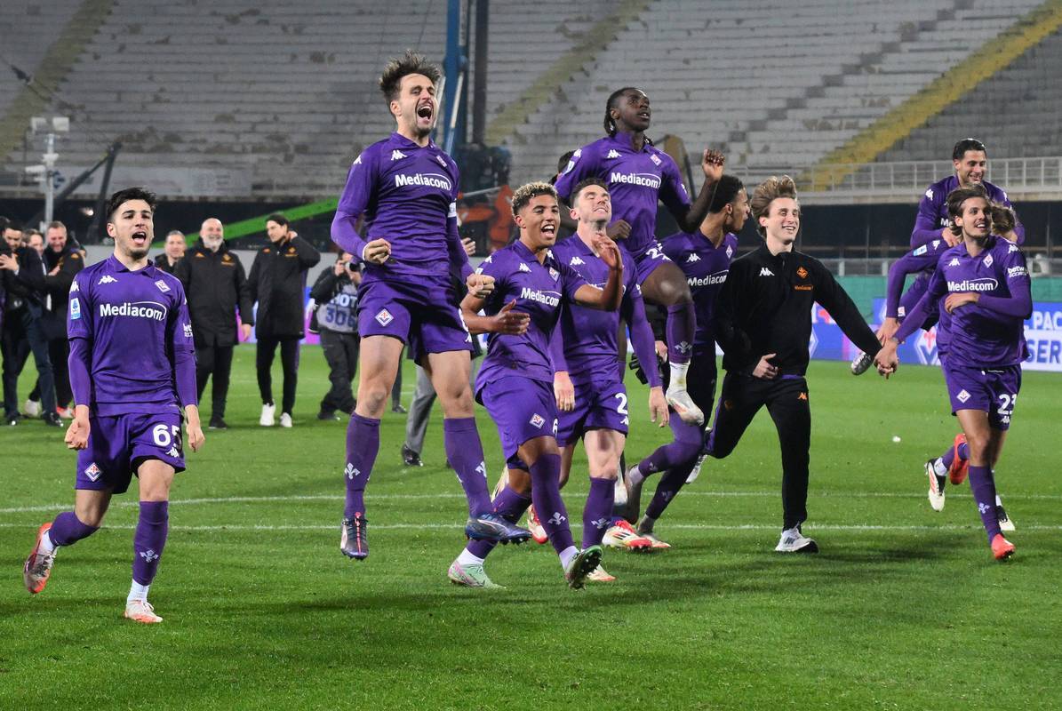 ศึกใหญ่เซเรียอา: อินเตอร์ มิลาน ชนะ ฟิออเรนติน่า ที่บ้าน, เนรัซซูร์รี มุ่งเป้าสามแต้ม! อินเตอร์ มิลาน แชมเปียนส์ลีก อินเตอร์ มิลาน