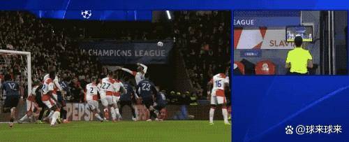 แชมเปียนส์ลีกมีผลการแข่งขันที่น่าตื่นเต้นในคืนที่ผ่านมา: อาร์เซนอลหยุดสถิติชนะติดต่อกัน 30 นัด, ลิเวอร์พูลชนะเรอัล มาดริด 1-0, ปารีส แซงต์-แชร์กแมง แพ้บาเยิร์น มิวนิค 1-2 โดยบาเยิร์นเหลือผู้เล่น 10 คน _การแข่งขัน_: เรอัล มาดริด พบ สลาเวีย ปราก