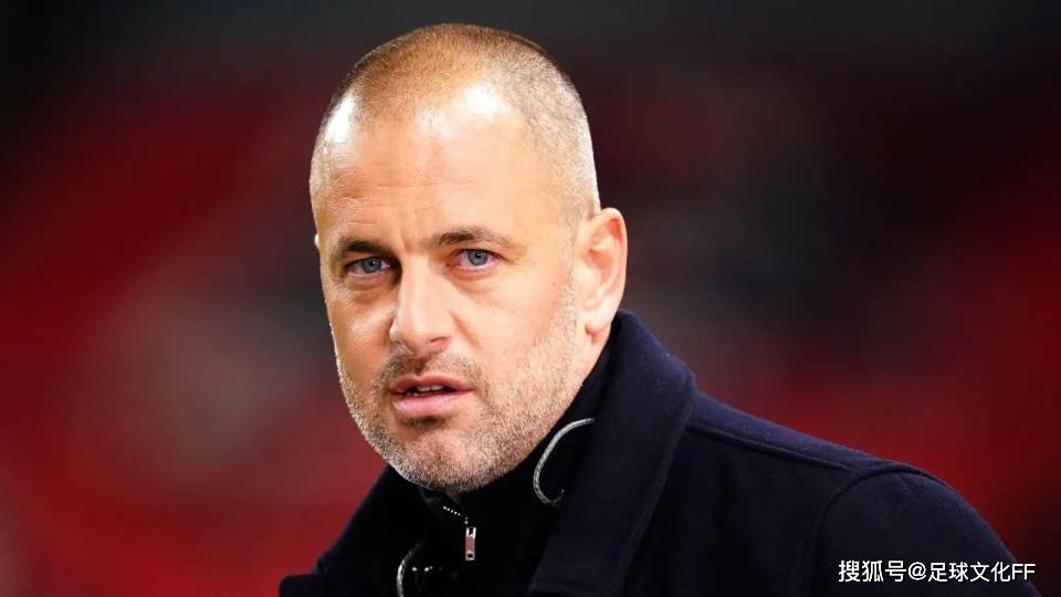 โจ โคล ชี้เป้าสองดาวเตะอาร์เซนอล เชื่อว่าพวกเขาสามารถหยุดยั้งทีมของมิเกล อาร์เตต้าจากการคว้าแชมป์พรีเมียร์ลีก 