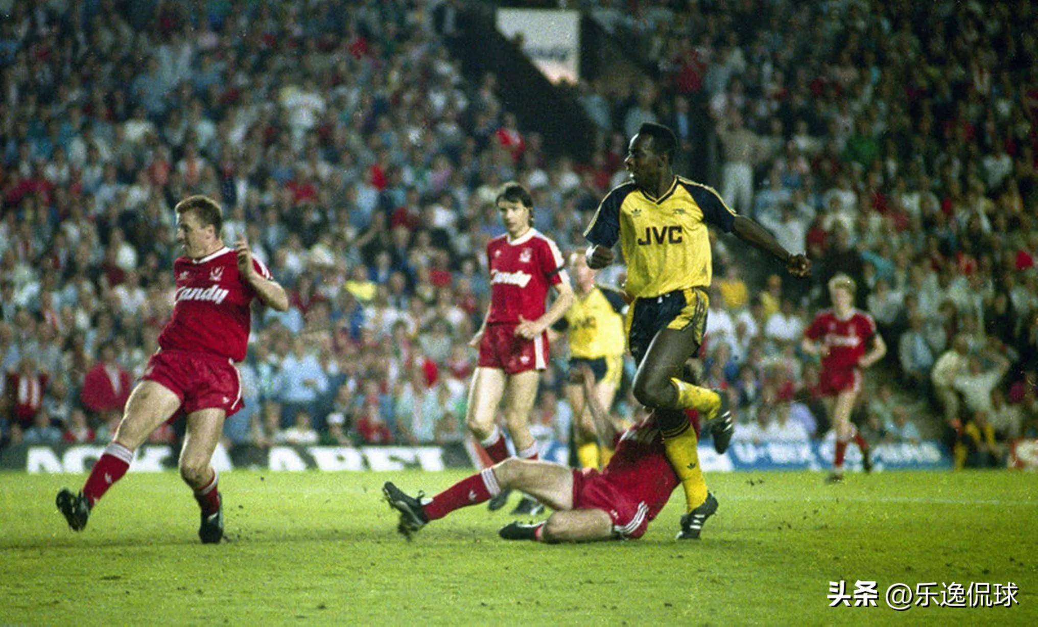 ช่วงเวลาในตำนาน! 10 ประตูสุดมหัศจรรย์ในนาทีสุดท้ายของฟุตบอล: การกลับมาชนะในนาที 94 คว้าแชมป์, การเซฟในนาที 119 ช่วยทีม: อาร์เซนอล, แชมเปียนส์ลีก