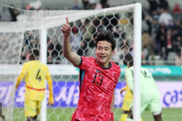 ข่าวฟุตบอลเกาหลีตอนเย็น (18 พฤศจิกายน 2025) — การเปลี่ยนแทคติกกลับกลายเป็นหายนะ! ฮง มยอง-โบ เกือบทำลาย 'การเปิดตัวในโซล' _เกาหลีใต้_ พบกับ _กานา_