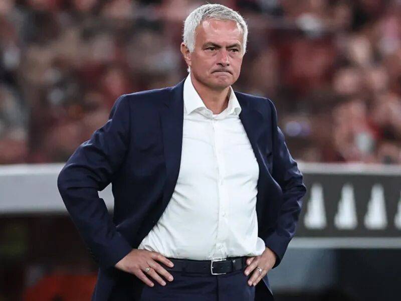 ชัยชนะครั้งแรก! มูรินโญ่เอาชนะทีมที่คว้าแชมป์ยุโรปสี่รายการติดต่อกัน ขณะที่ชะตากรรมของเรอัล มาดริดในแชมเปี้ยนส์ลีกยังคงไม่แน่นอน_เบนฟิก้า_อาแจ็กซ์_นาโปลี