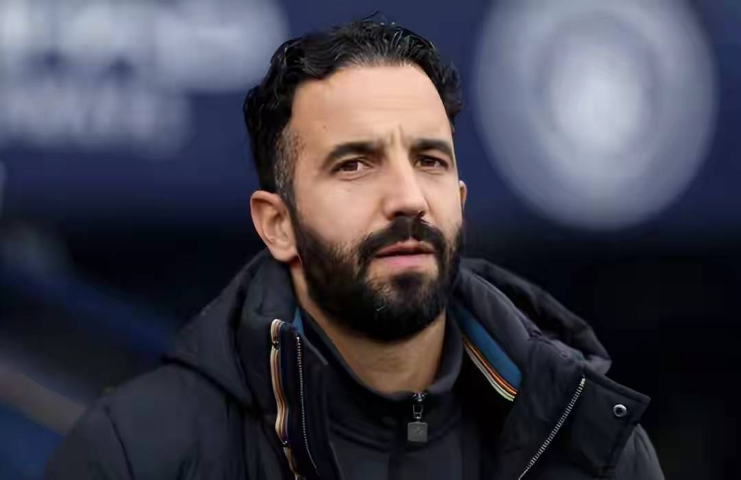 เจ๋ง! คว่ำบาตรการแข่งขันเพื่อบังคับย้ายทีมไปเชลซีด้วยค่าตัว 120 ล้านปอนด์ ลงเล่นเป็นตัวจริงเพียงนัดเดียวจาก 13 เกมลีก – ดาวรุ่งที่ถูกตามใจของยูไนเต็ดจะตกอับเสียแล้วหรือ? _กานา โช_ ฤดูกาลนี้_พรสวรรค์