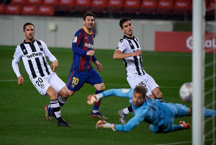 ศึกชิงแชมป์ลีก: บาร์เซโลนา พบกับ แฟรงค์เฟิร์ต – การวิเคราะห์อย่างละเอียดเกี่ยวกับฟอร์มล่าสุด การแข่งขัน | การป้องกัน | บาร์ซ่า