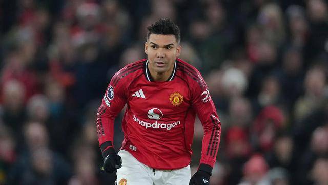 กำไรไตรมาสแรกของแมนเชสเตอร์ยูไนเต็ดในฤดูกาลนี้เพียงพอที่จะครอบคลุมค่าจ้างเฉลี่ยต่อปีของนักเตะที่มีรายได้สูงสุดสี่คนเท่านั้น รวมถึงคาเซมิโร_แผนการดำเนินงาน