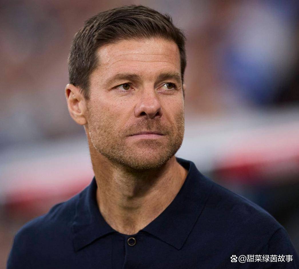 อัปเดตการย้ายทีมของเรอัล มาดริด: ดาวรุ่งพุ่งแรงที่ 'จุดเปลี่ยนสำคัญ', กองหน้าขอปล่อยตัวจาก ชาบี อลอนโซ่ เพื่อย้ายทีมในช่วงตลาดซื้อขายหน้าหนาว _นักเตะ_ _การแข่งขัน_ _ยูฟ่า แชมเปียนส์ลีก_