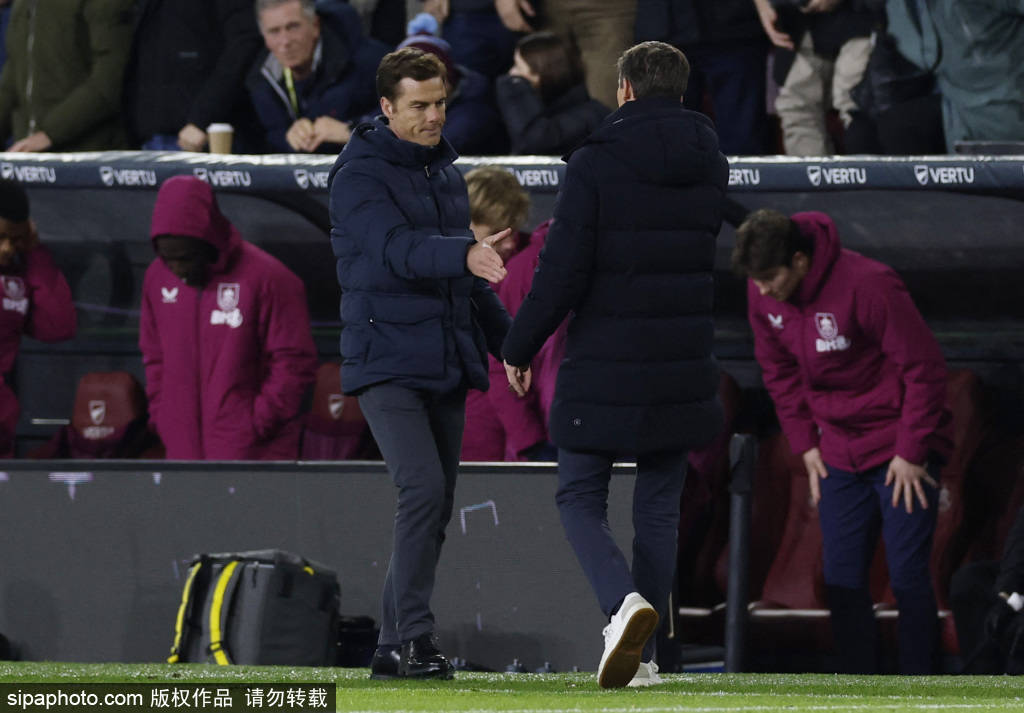 ฟูแล่ม 3-2 เบิร์นลีย์: ความพ่ายแพ้ในพรีเมียร์ลีกติดต่อกันเป็นครั้งที่เจ็ดของเดอะคลาเร็ตส์ – การแสดงที่ยอดเยี่ยมของแฮร์รี วิลสันและการวิเคราะห์ทางยุทธวิธี | การแข่งขัน | ฤดูกาล