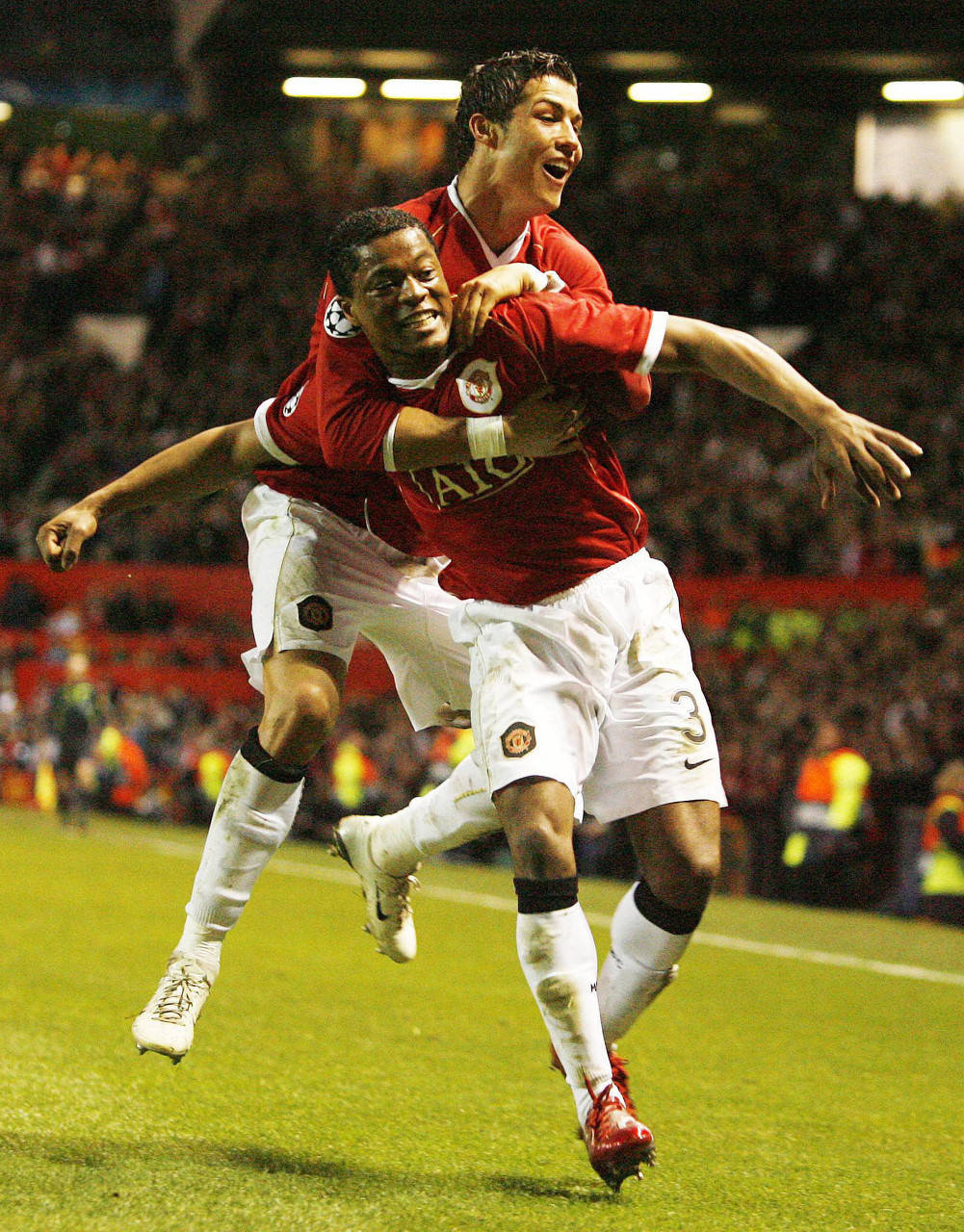 อดีตเพื่อนร่วมทีมของคริสเตียโน่ โรนัลโด้: โรนัลโด้สามารถเล่นได้จนถึงอายุ 100 ปี! ถ้าคุณไม่ชอบเมสซี่ คุณก็ไม่ชอบฟุตบอล! _เอวร่า_เบนเซม่า_รามอส