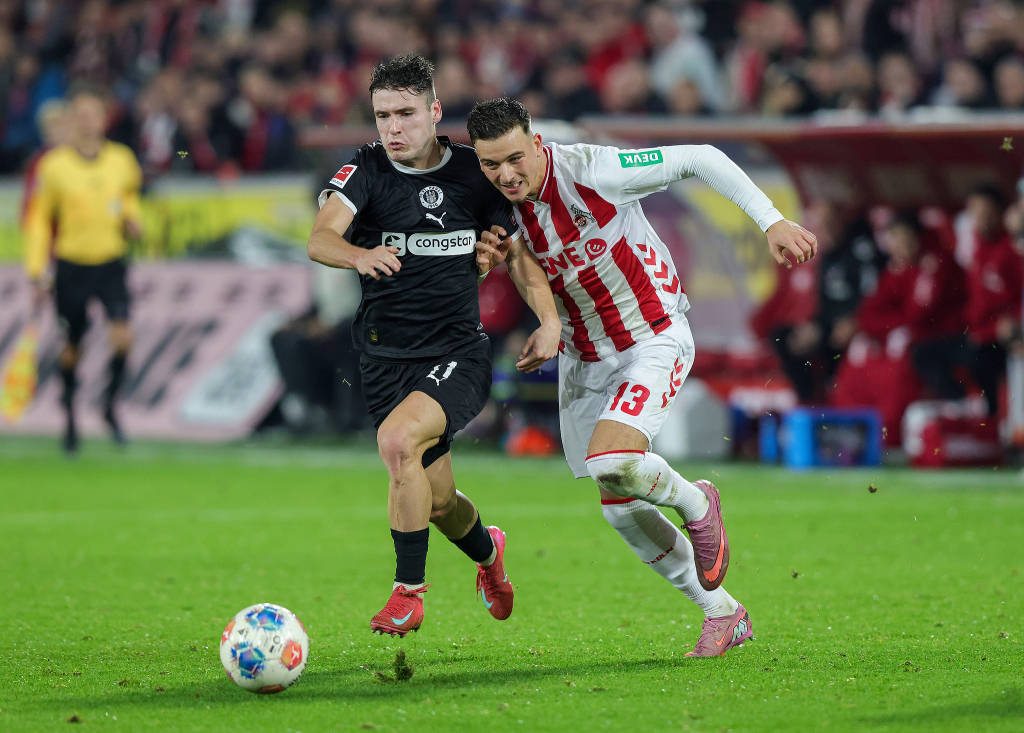 สปอร์ติ้งแพ็กซ์ | เซนต์เพาลีหยุดสถิติแพ้ต่อเนื่องในการไล่ล่าชัยชนะ เลเวอร์คูเซ่นประสบปัญหาการหมุนเวียนนักเตะในโปรแกรมแข่งขันติดต่อกัน_ลีก_แมตช์_ไฮเดนไฮม์