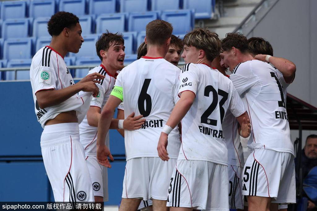 พรีวิว ลาลีกา เอฟ ผู้หญิง นัดที่ 14: บาร์เซโลน่าหญิงเผชิญศึกดาร์บี้กับบาดาโลน่า; การเปลี่ยนแปลงผู้เล่นตัวจริงครั้งใหญ่ดึงดูดความสนใจ _การแข่งขัน_ลีก_แชมเปียนส์ลีก