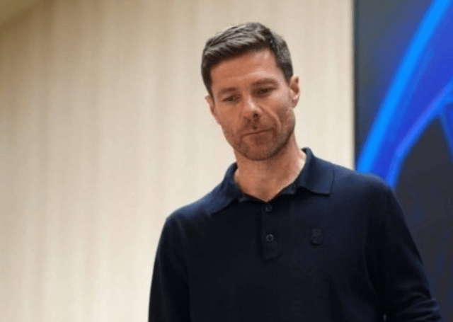 ผู้จัดการทีมเรอัล มาดริด ยังคงเผชิญกับการทดสอบสำคัญ! ต้องชนะลาลีกาในสองวันข้างหน้าหรือเสี่ยงต่อการถูกไล่ออก; สองซูเปอร์สตาร์อาจช่วยเขาได้: อลอนโซ่, โรดริโก้, และวาราน