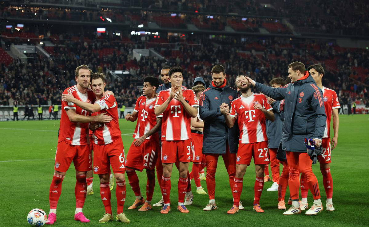 บาเยิร์น มิวนิค ครองเกมเหนือ ไมนซ์ ใน 8 นัดล่าสุด โดยฟอร์มการเล่นนอกบ้านของทีมเยือนที่ย่ำแย่ทำให้การกลับมาเป็นไปได้ยาก _เหย้า_การแข่งขัน_ฟอร์ม