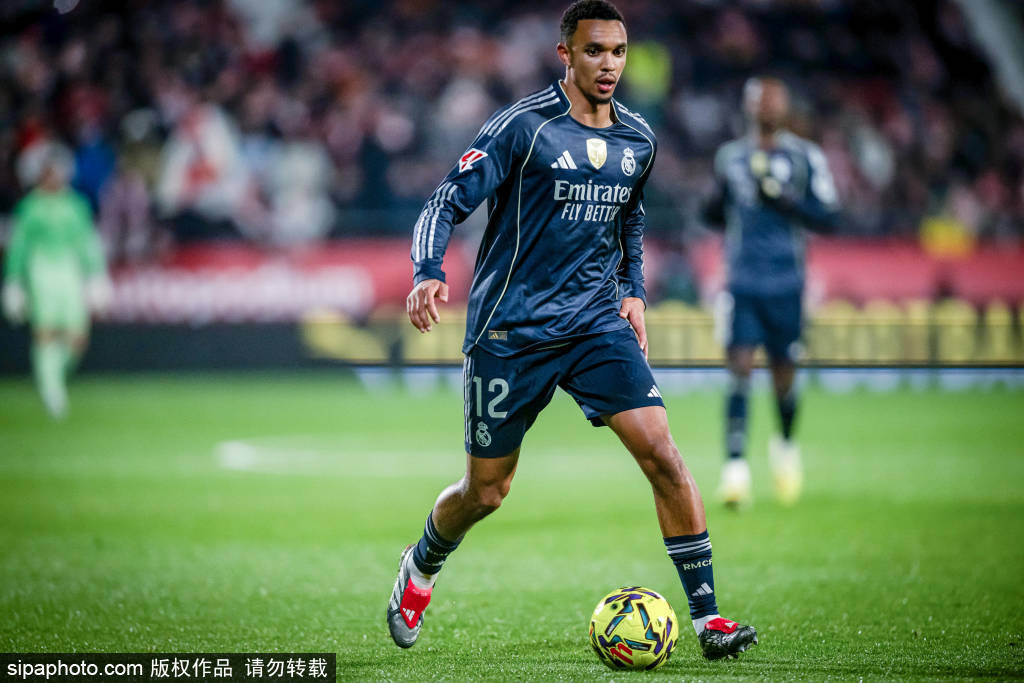 คีเลียน เอ็มบัปเป้, ใกล้เคียงกับการทำแฮตทริกของคริสเตียโน โรนัลโด_ประตู_การแข่งขัน_เรอัล มาดริด