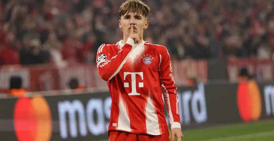 ดาวรุ่งพุ่งแรงแห่งบาเยิร์น! นักเตะวัย 17 ปีทำแฮตทริกในแชมเปียนส์ลีก ทำลายสถิติของเอ็มบัปเป้ มูลค่าพุ่งขึ้น 13 เท่าในสามเดือน _เลนนาร์ท คาร์ล_ _แมตช์_ _คอมปานี_