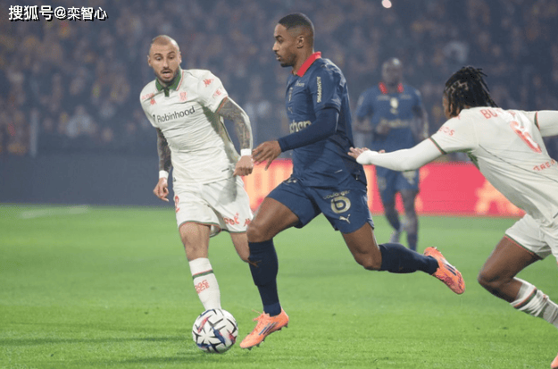 ชนะ 2-0 อย่างสวยงาม: คว้าชัยชนะในลีกเป็นนัดที่หกติดต่อกัน และแซงหน้าปารีส แซงต์-แชร์กแมง ขึ้นนำจ่าฝูงลีกเอิง!