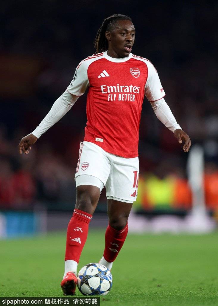 กลยุทธ์การซื้อขายนักเตะช่วงฤดูหนาวของอาร์เซนอล: เสริมทัพสองตำแหน่งในแดนกลางและแนวรับท่ามกลางวิกฤตอาการบาดเจ็บ คาลาฟิโอรี่, แรนส์, แฟรงค์เฟิร์ต