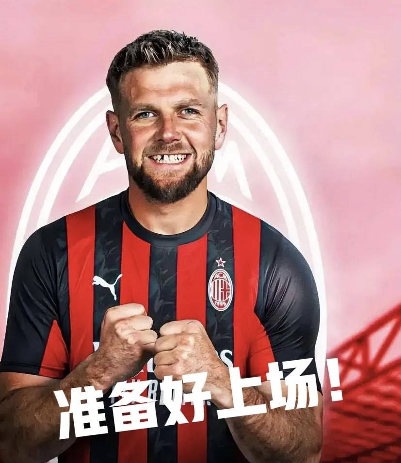 กระแสสื่อเซเรียอา: ฟิล ครูเกอร์เข้าร่วมพิธีรับน้องเลี้ยงทีมทั้งชุด สร้างพื้นฐานแข็งแกร่งก่อนประเดิมสนามมิลาน _จ่ายค่าอาหาร_ _นักเตะ_ _ห้องแต่งตัว_