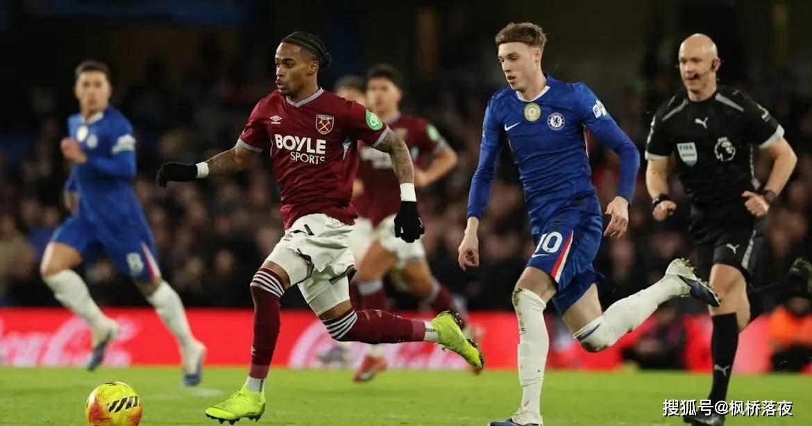 มิสเตอร์ 121 ล้านปิดฉากชัยชนะ! เชลซีพลิกกลับมาชนะ 3-2 จากตามหลังสองประตู สร้างประวัติศาสตร์ โรเซลลินเปลี่ยนแปลงทีม ฟื้นฟูสิงห์บลูส์ผู้มีความมุ่งมั่น เอนโซ, ฌอง เปโดร, กูกูเรยา