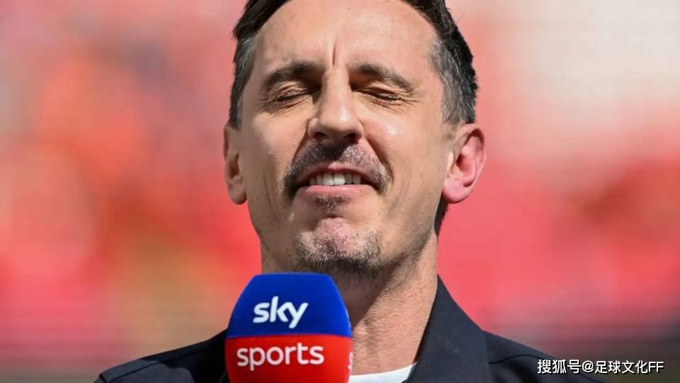 เนวิลล์ออกคำเตือนถึงอาร์เซนอลหลังเชลซีพลิกกลับมาชนะเวสต์แฮม การแข่งขัน: ยูฟ่าแชมเปียนส์ลีก: นาโปลี