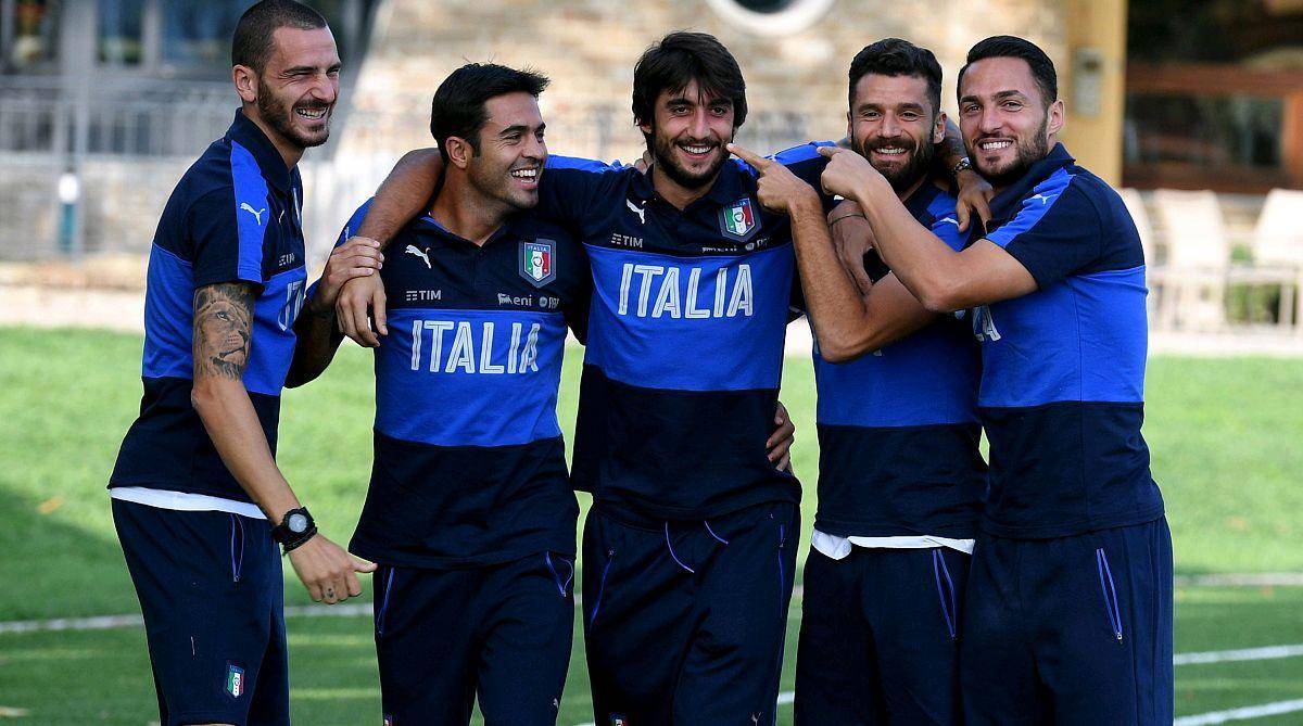 พีเอสวี ไอนด์โฮเฟน พบ บาเยิร์น มิวนิค, นาโปลี พบ เชลซี แชมเปียนส์ลีก แชมเปียนส์ลีก อินเตอร์ ม