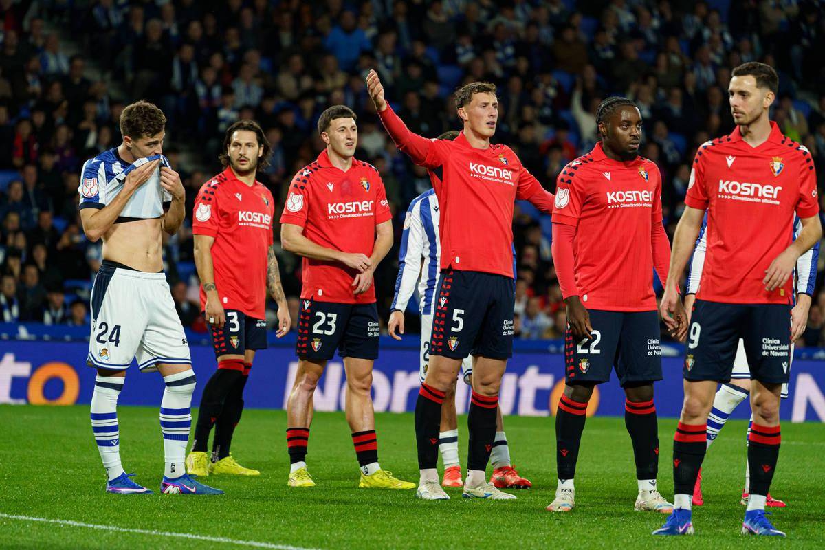 สตราสบูร์ก พบ ปารีส แซงต์-แชร์กแมง, ลียง พบ ลีลล์ ฟอร์มการเล่นในบ้าน