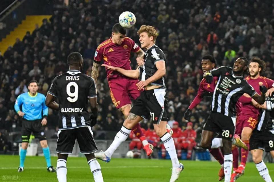 ตารางคะแนนเซเรียอา: โรม่าพ่ายแพ้ 0-1 อย่างน่าตกใจในเกมเยือน; โชคเข้าข้างอินเตอร์และยูเวนตุส; การแข่งขันชิงรางวัลรองเท้าทองคำทวีความเข้มข้น อูดิเนเซ่ นาโปลี ลาซิโอ