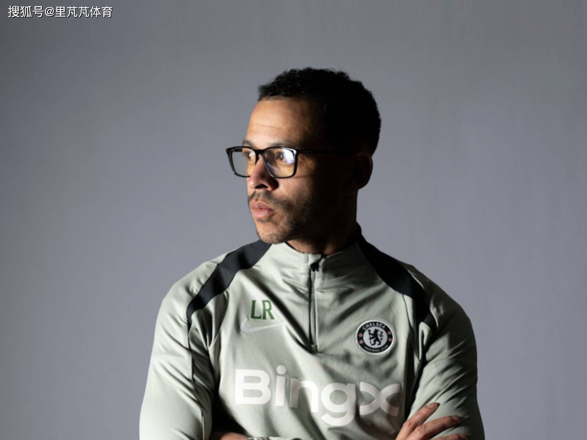 การให้กำลังใจเพียงอย่างเดียวไม่มีคุณค่า; การเริ่มต้นของรอสเซลที่เชลซียังคง "ไม่ได้รับการยอมรับ" _สถานการณ์_