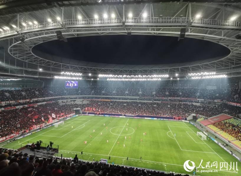 ประเด็นที่สอง: จุดอ่อนในเกมรับทำให้เฉิงตู รongเฉิงแพ้คาบ้านให้กับบุรีรัมย์ ยูไนเต็ดในศึกเอเอฟซี แชมเปียนส์ลีก เอลีท ทัวร์นาเมนต์ ผู้เล่นต่างชาติ | การแข่งขัน | ฤดูกาล