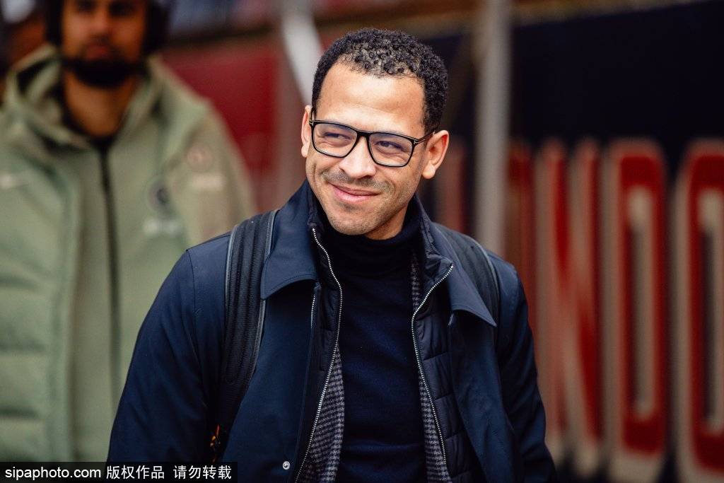 เชลซีมีผู้เล่นห้าคนโดดเด่นในทีมยอดเยี่ยมแห่งฤดูกาลของซูเปอร์ลีกใต้, สิงห์บลูส์เหนือกว่าปืนใหญ่ _แมตช์_ผู้เล่น_อาร์เซนอล