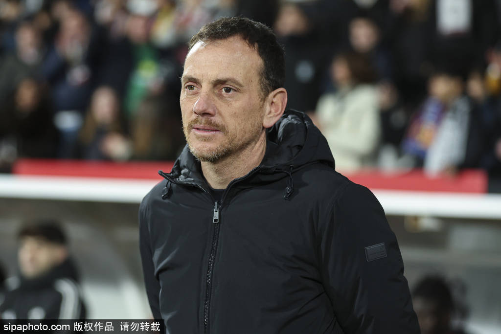 วันเกิดครบรอบ 61 ปี! ฟลิคกำหนดทิศทางใหม่ให้บาร์ซ่า: ข้อตกลงระยะยาวถึงปี 2027 พร้อมการเสริมทัพแดนกลาง ลาปอร์ต้าหนุนต่อสัญญา _แท็คติก_การป้องกัน_การบริหาร