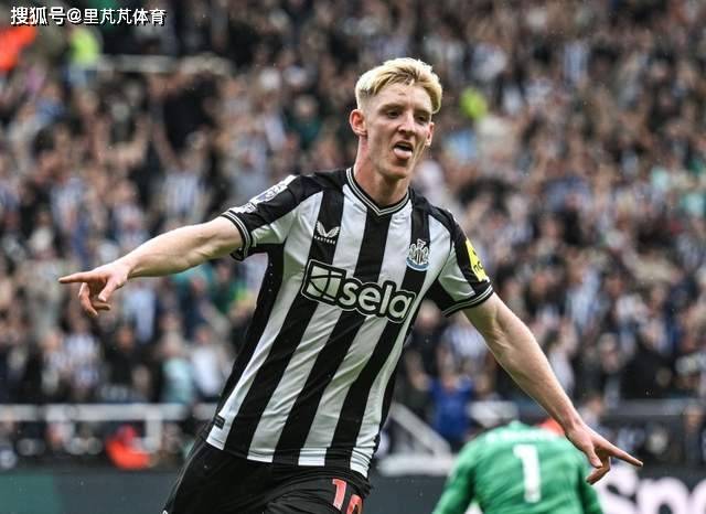 สรุปผลพรีเมียร์ลีก: การจับสลากยูฟ่าแชมเปียนส์ลีกคืนนี้ - ทีมใหญ่ทั้งหกจะทำผลงานอย่างไร? อาร์เซนอลยังคงมองหาผู้เล่นใหม่ _รูนีย์, วอลคอตต์_ _นิวคาสเซิล ยูไนเต็ด_ _ดาล็อต_