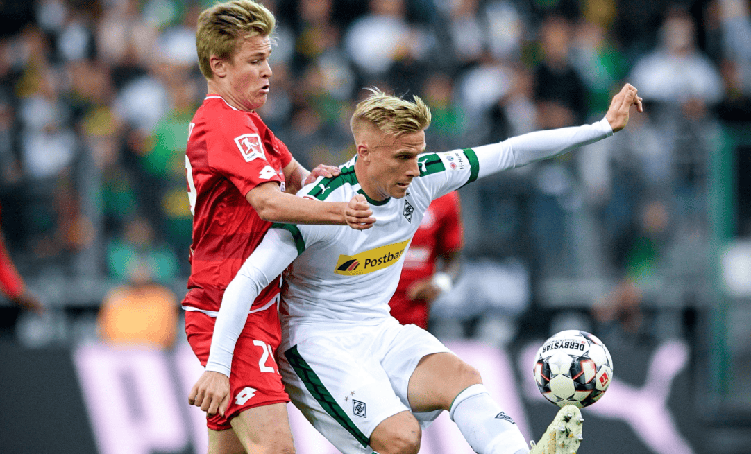 ไบเออร์ เลเวอร์คูเซ่น พบ ไมนซ์: การดวลชี้ชะตาในบุนเดสลีกา ระหว่าง "อัศวินเหล็ก" กับ "เหยี่ยวไมน์ซ" เกมริมเส้น ลูกตั้งเตะ อาเรน ฮราเด็คกี้