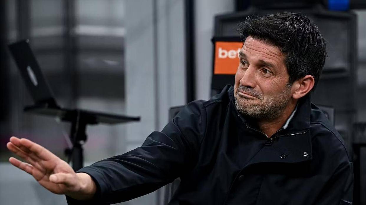 กุนซืออินเตอร์ มิลานปรบมือท่ามกลางเสียงโห่! ตำหนิสื่ออิตาลีอย่างรุนแรงหลังจบเกม แสดงให้เห็นถึงอารมณ์ที่ปกป้องอย่างดุเดือด_Zivko_Media_แชมเปียนส์ลีก