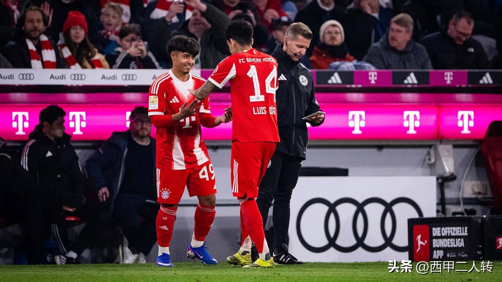 เด็กชายอายุ 17 ปีเคาะประตูบาเยิร์น: เขาเติบโตขึ้นมาในประเทศไทยและสอนบทเรียนในเอเชียตะวันออกเฉียงใต้ football_cardazo_plan_thai super