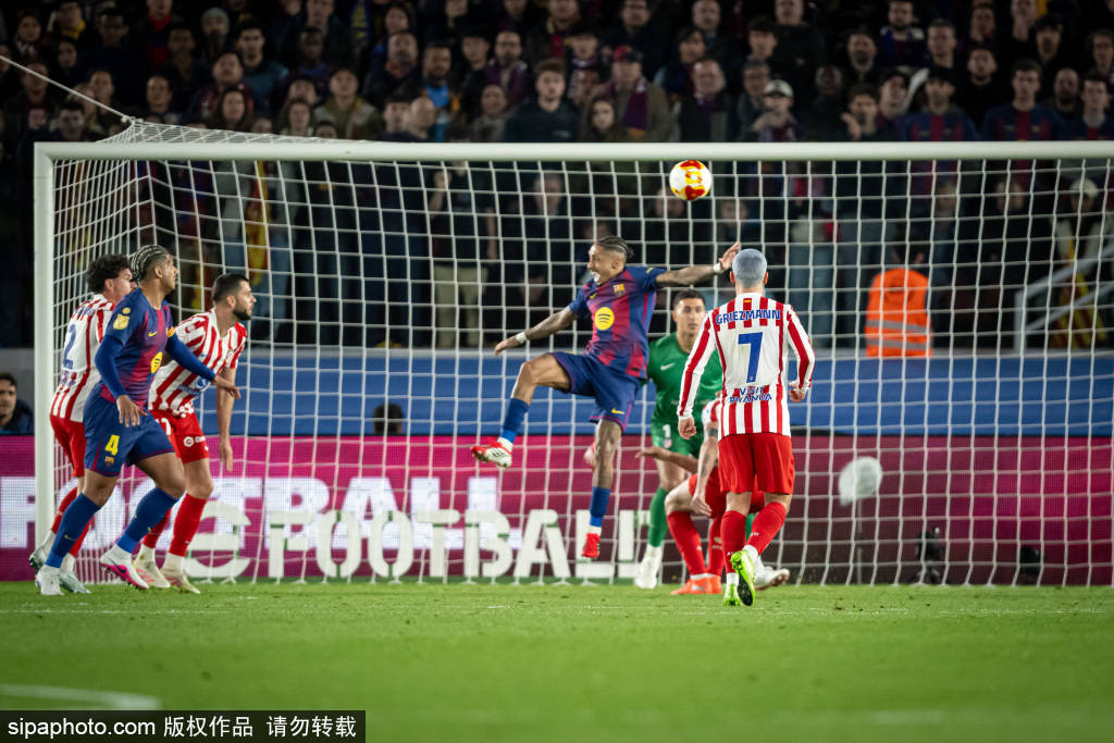 ถ้วยควีนส์คัพในสเปน รอบรองชนะเลิศ พรีวิด: ฟุตบอลหญิงและสนามหญ้าเทียม บาร์เซโลนา กลายเป็นตัวแปรที่ใหญ่ที่สุด และรอบแรกของการแข่งขันตั๋วรอบสุดท้ายจะเริ่มในคืนนี้_Badalona_at Madrid