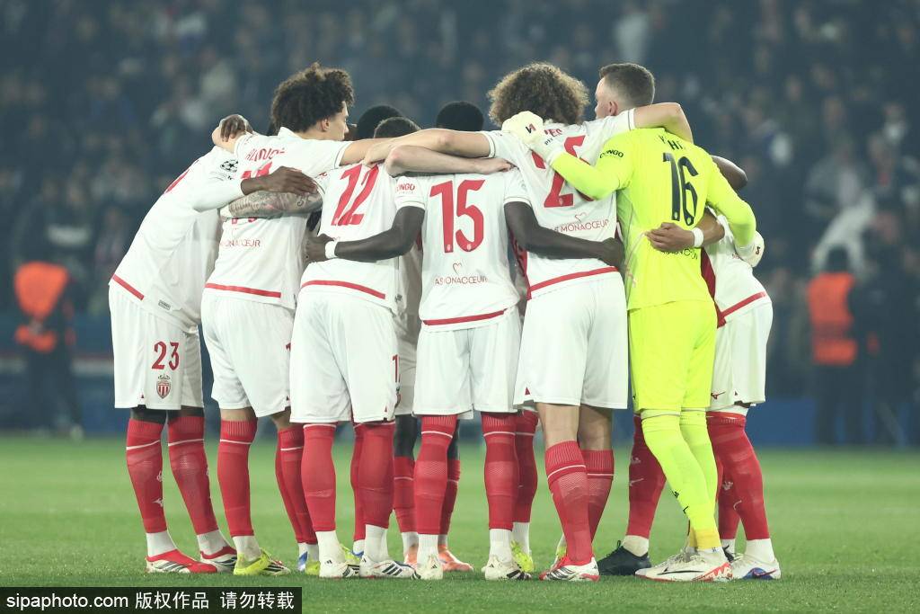 แชมเปี้ยนส์ลีก บล็อกบัสเตอร์: บาร์โคล่า บาดเจ็บสาหัส การเดินทางแชมเปี้ยนส์ลีกของปารีส แซงต์-แชร์กแมง ถูกเงา! _ match_louis enrique_douet