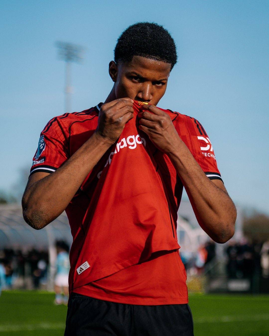 ทัศนคติของนักยิงบอล 10 ลูกของแมนเชสเตอร์ยูไนเต็ดดีขึ้น แต่ก็ยังยากที่จะสร้างความประทับใจให้คาร์ริค! ปีศาจตัวน้อยอีกตัวหนึ่งอาจได้รับการเลื่อนตำแหน่งในฤดูร้อนนี้_Obi_Ruben Ammoling_Arsenal