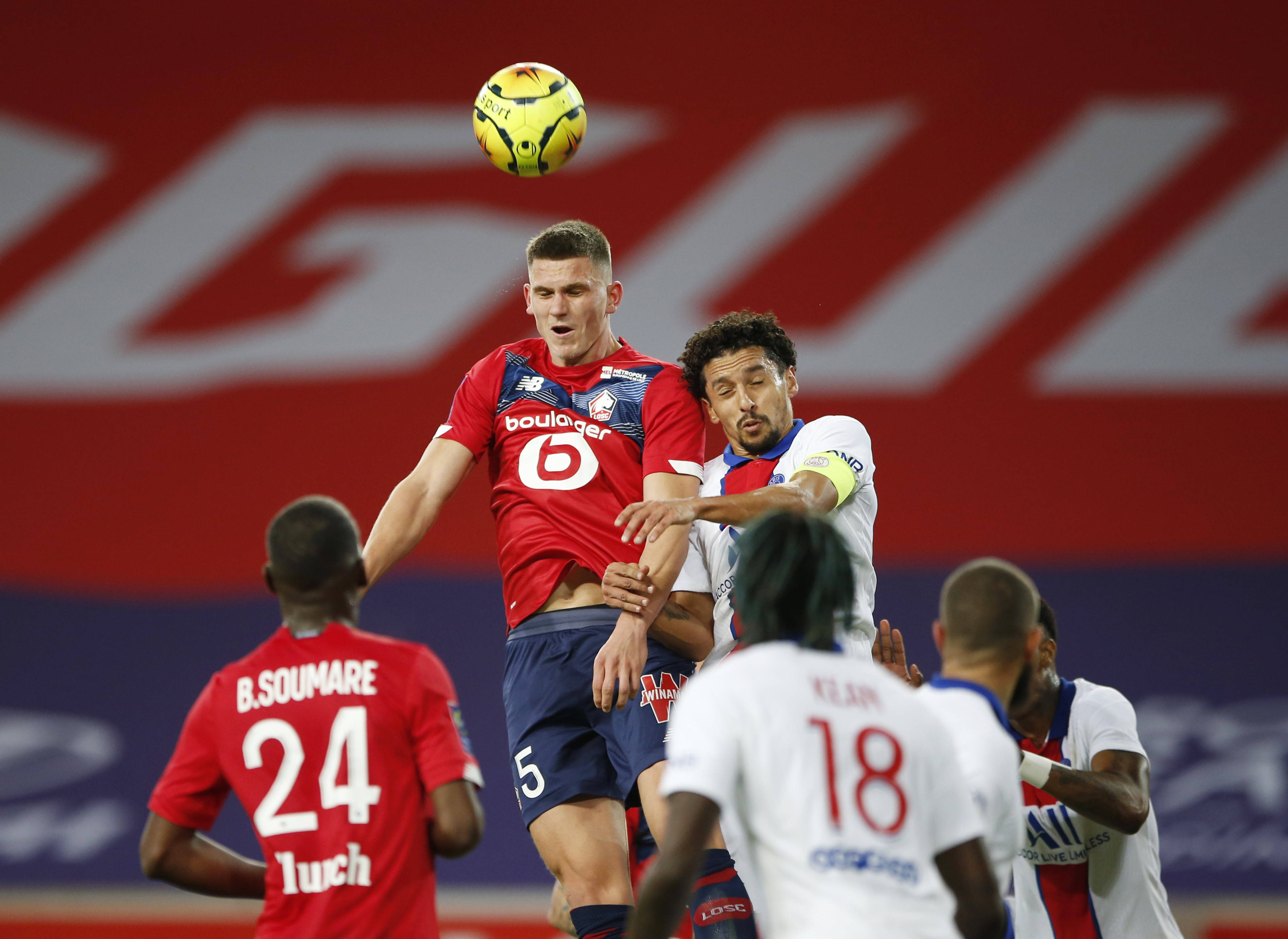 ยูโรปา: แอสตัน วิลล่า vs ลิลล์ สกอร์ คะแนน ที่แม่นยำ ล่าสุด แชร์_home_middlefielder_midfielder