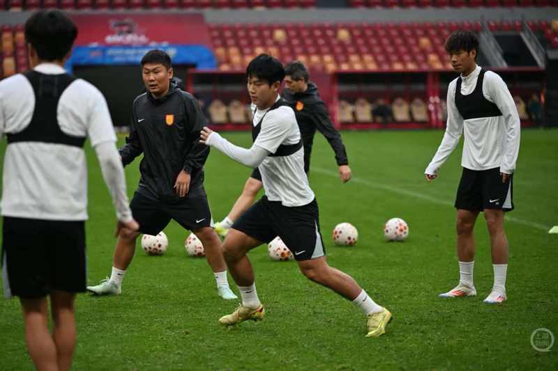 สายตายาว | สนามฟุตบอล Longxing จัดฉากแรก 