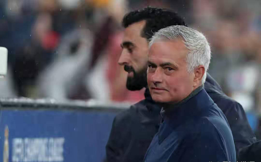 ความจริงเบื้องหลัง Skull of the Euroul United Dream: ความผิดพลาดในการไล่มูรินโญ่กับแกสเปอร์รินี่โค้ชภาวะที่กลืนไม่เข้าคายไม่ออก