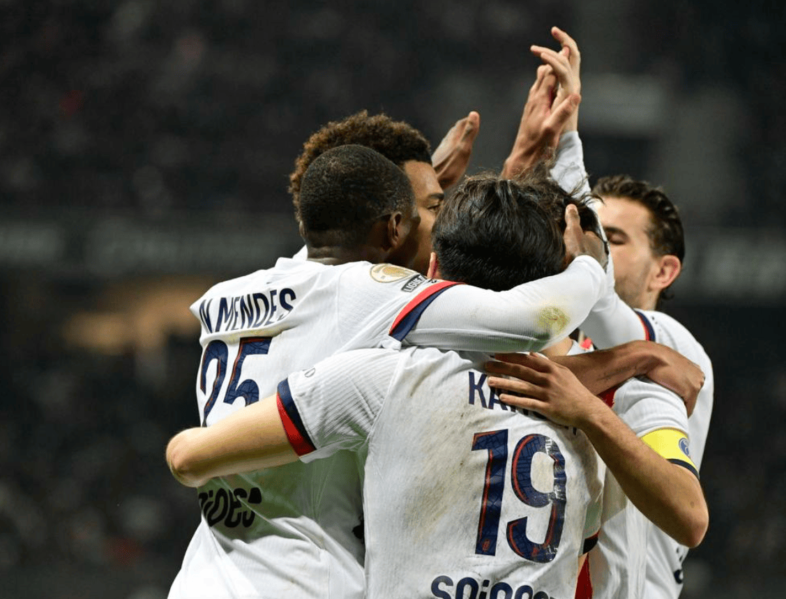 4-0 กวาด! อันดับสูงสุดของรายการเปลี่ยนไป ยักษ์ใหญ่ในยุโรปเอาชนะเกมและพวกเขาไปถึงยอด และสองนัดแรกอยู่ห่างออกไปเพียง 1 แต้ม_Saint Germain_Valatzhelia_Match