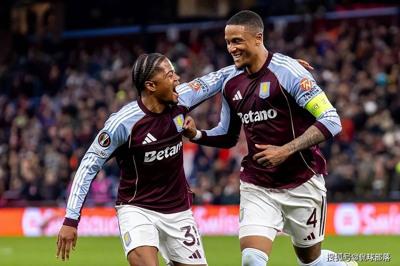 7 -1 ฆ่าคู่! เอเมรี่นำทีมของเขาคว้าชัยชนะติดต่อกัน 9 ครั้ง นิ้วดาบของเขาในยูโรป้าลีกที่ 5 คู่ต่อสู้ในรอบรองชนะเลิศคือ คอนเฟิร์ม_แอสตัน วิลล่า_ยูฟ่า แชมเปี้ยนส์ลีก_เวียเรียล